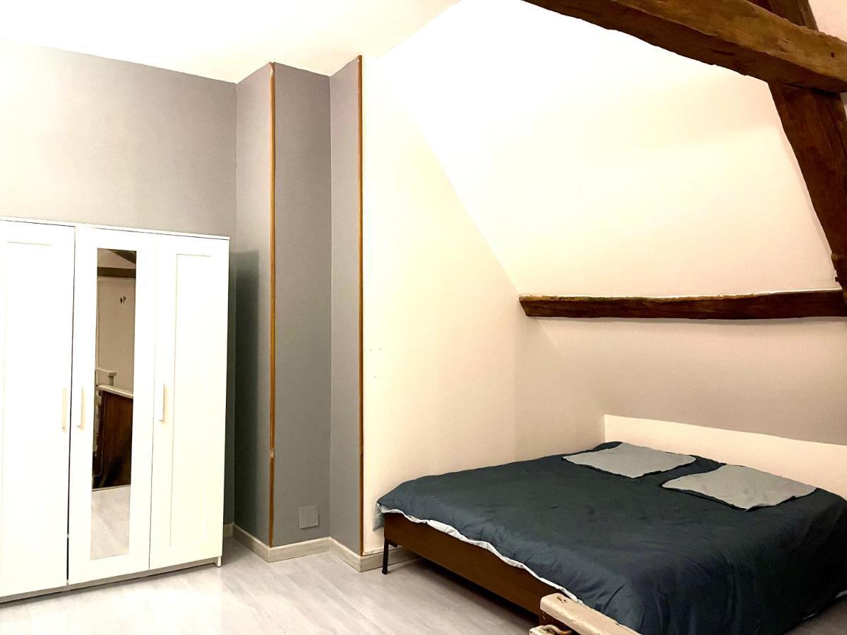 Chablis: Grand Studio En Plein Centre Ville المظهر الخارجي الصورة